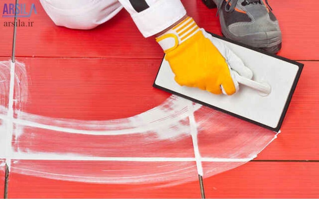 پاک کردن دوغاب از روی کاشی 